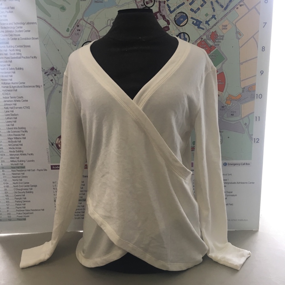 Old Navy Active White Wrap Top